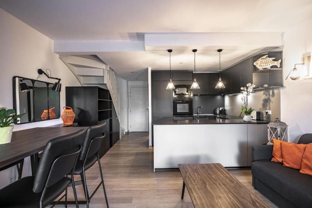 Santa Giulia Apartment | Appartement Duplex Résidence Cala Sultana