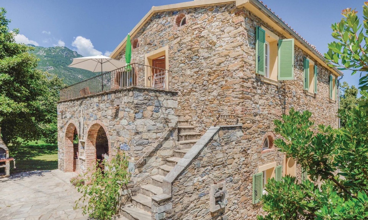 Santa-Maria-Poggio House | Awesome home in Santa Maria Poggio