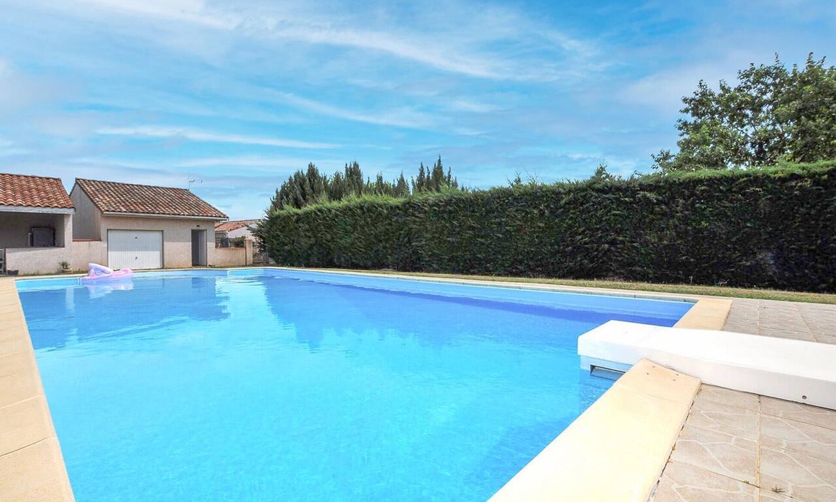 Gaillac House | Awesome home in Gaillac