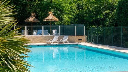 Saint-Jean-du-Gard House | Bungalow charmant à Saint-Jean-du-Gard avec piscine partagée