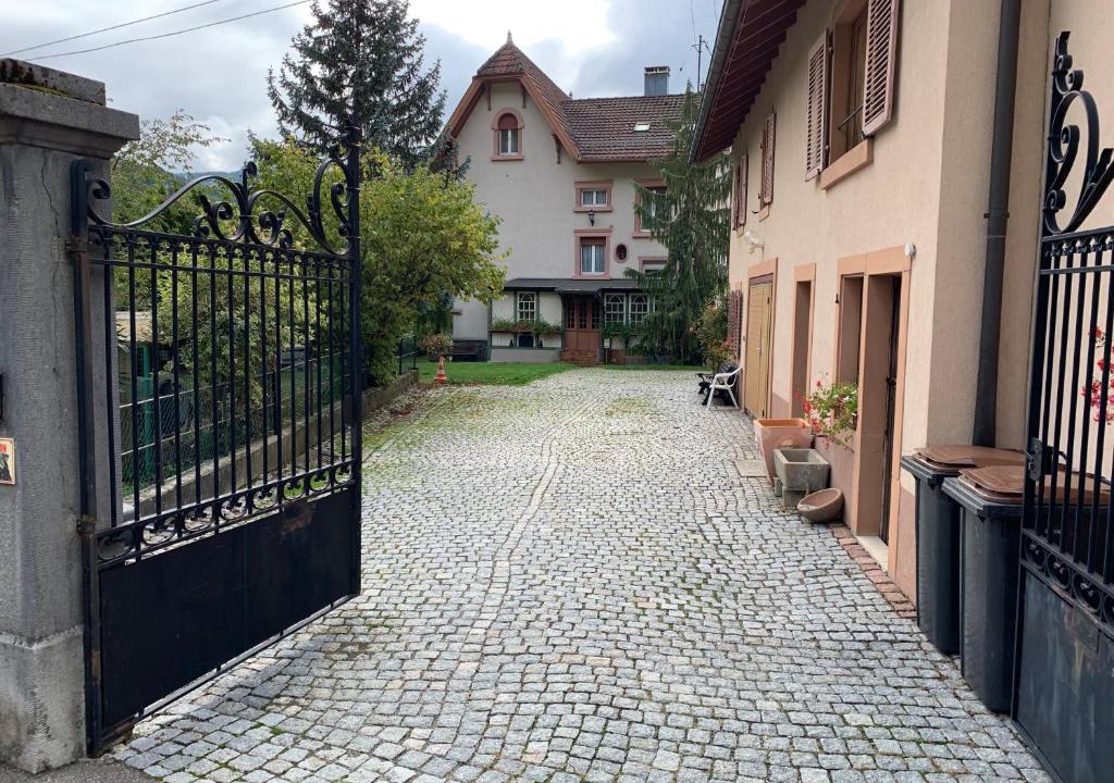 Saint-Amarin House | Chambre Gentiane 2 à 3 personnes wifi sdb partagée