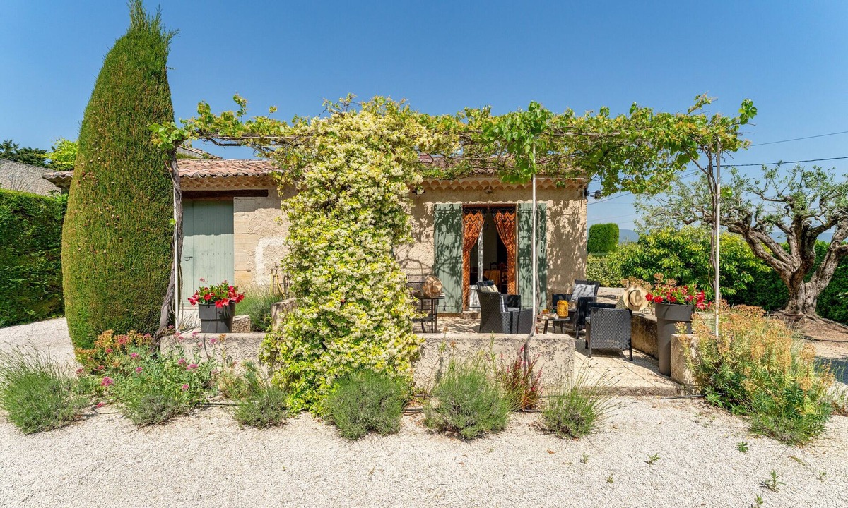Crillon-le-Brave House | Country House "Le Cyprès"