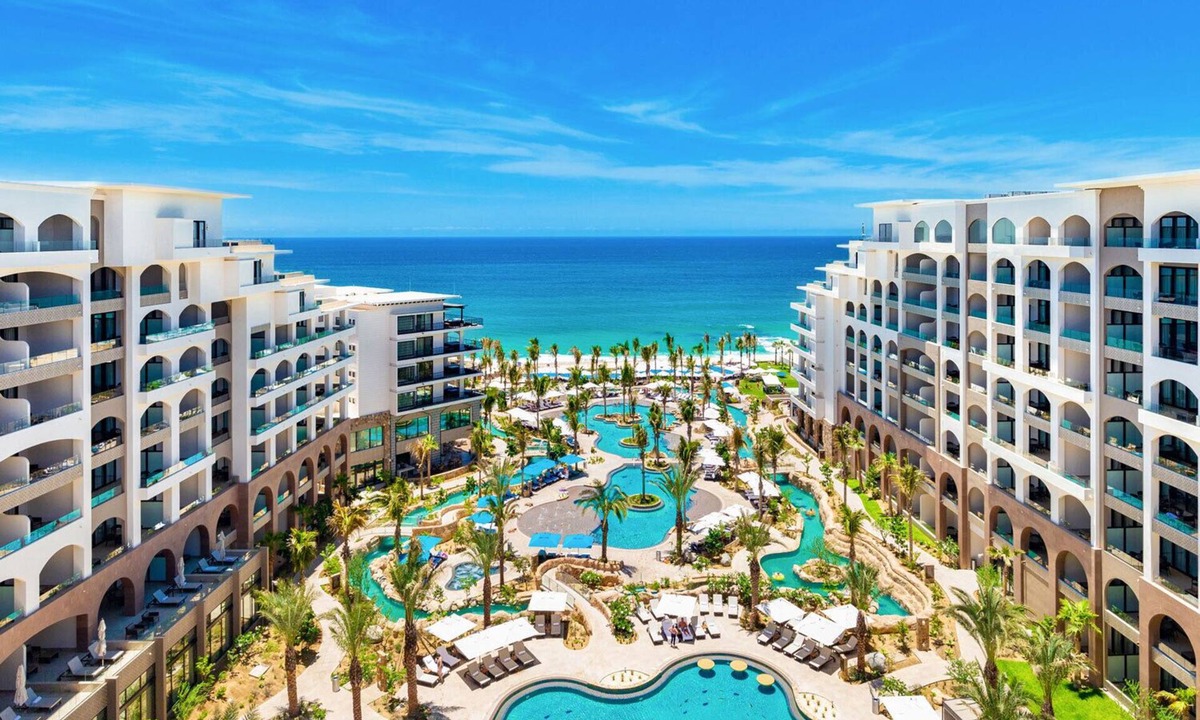 Santa Rosa Resort | Float the Lazy River at Villa La Valencia!