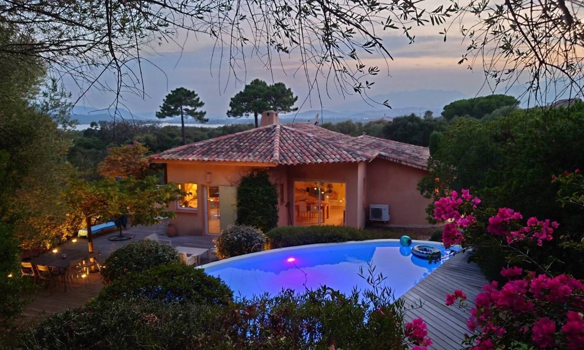 Cirendinu Villa | CAEDA VILLA - PRIVATE SWIMMING POOL - SAINT CYPRIEN
