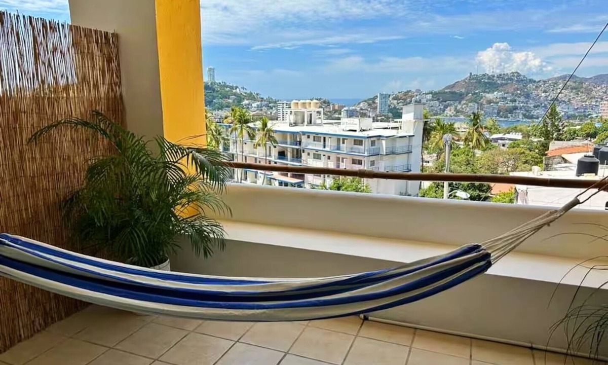 Caleta Apartment | Loft with ocean view! "Twin Towers Tres Mares"