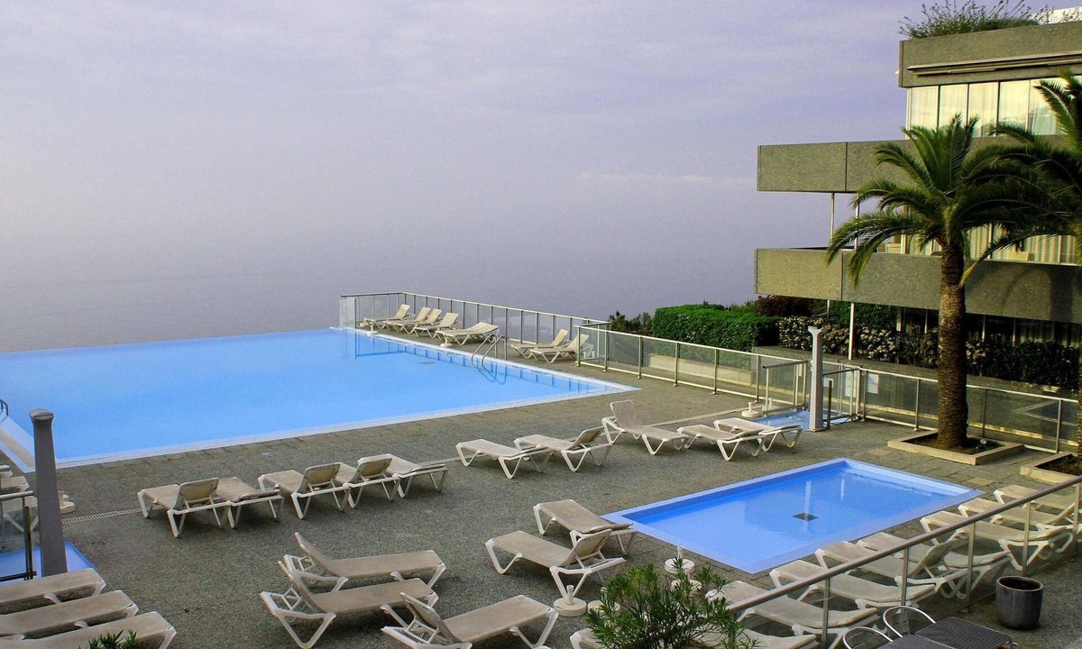 Cap d'Ail Apartment | mit Pool Infinity by Interhome