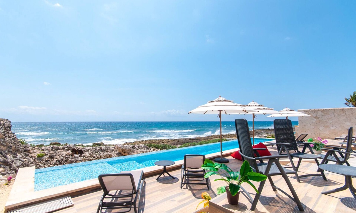 Akumal Condo | OCEAN FRONT luxury condominium in South Akumal