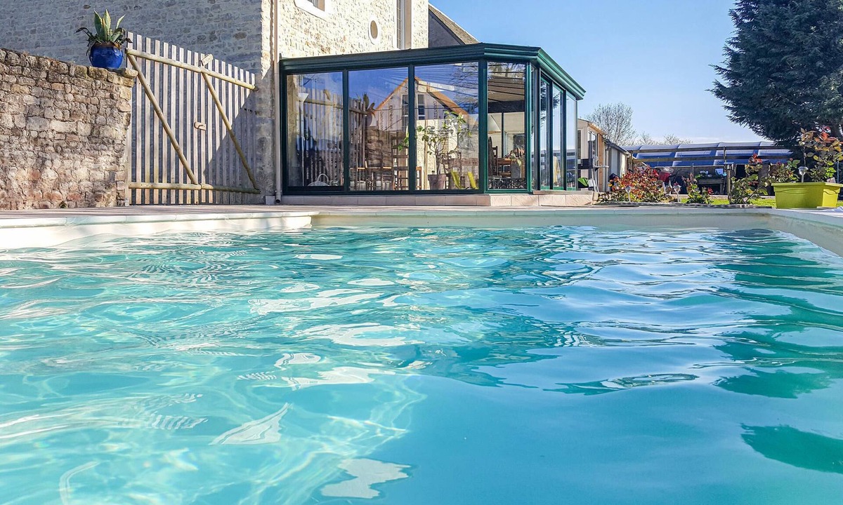 Saint-Germain-du-Pert House | Perfect vacation home for a family vacation in Isigny-Sur-Mer.