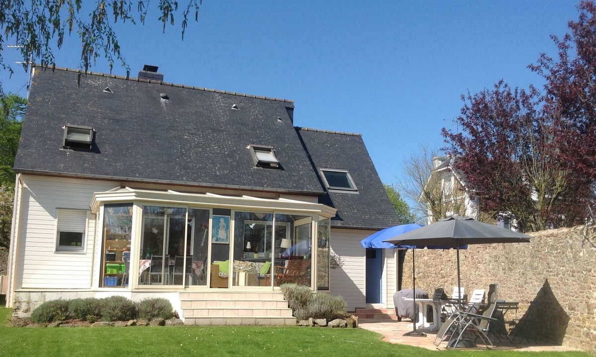Esperance-Cottages House | The Blue Green House in the heart of Saint-Malo