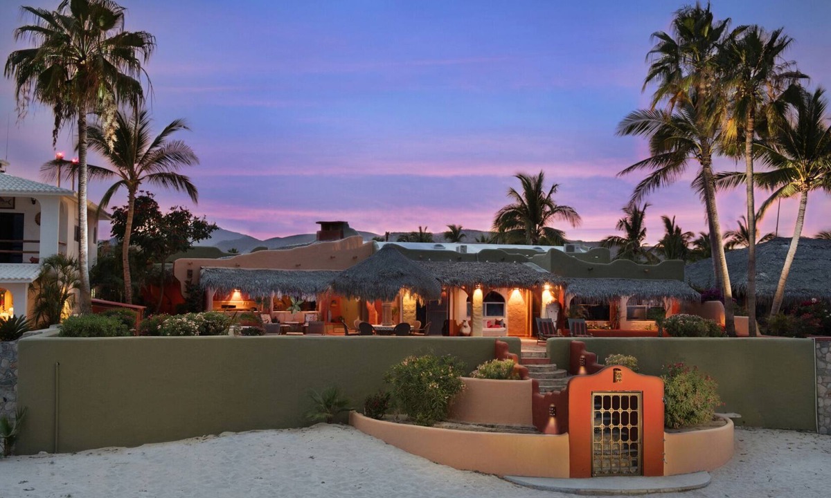 Los Barriles House | Villa Hacienda del Mar On the Beach, Infinity Pool & Spa, Priv Pickleball Court