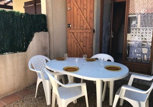 Cozy Villa with Terrace, Near Lake, 4 Sleeps, Parking - Port Leucate