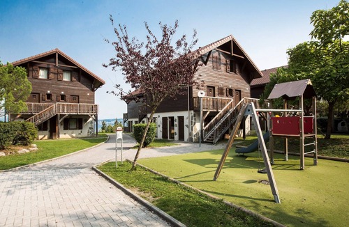 Evian-les-Bains Condo | Au bord du Lac | Appart cosy + Piscine chauffée