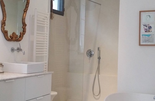 Les Angles House | Avignon, FR (84000), contemporary villa on the heights of Avignon, Les Angles