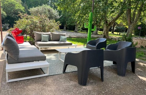 Mallemort House | Bastide Sainte Marie (Large 800m2 property in Provence, sleeps 14-16)