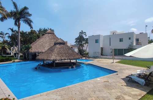 Manzanillo House | Casa Iris - Gated community with pool, Tv, wifi, beach 5 min away, 4 Air 3 baths