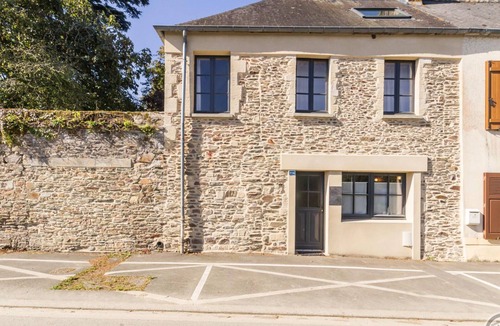 Cerisy-la-Foret Cottage | Charming house in Cerisy-la-Forêt with garden and wifi