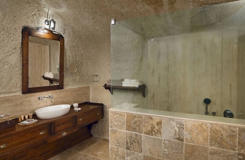 Mustafapasa Hotel | Close to Ürgüp Museum | Quiet Spot Perfect for Peaceful Family Getaway