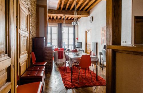 Terreaux - Bat d'argent Apartment | Constantine Terreaux