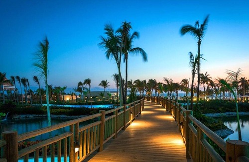 Playa Diamante Resort | Experience Vidanta Private Resort - Grand Mayan 2 Bedroom/2 Bath & Den Suite