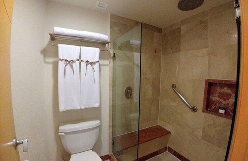Cozumel Hotel | Exquisite Caribbean Studio near Beach with Crystal-Clear Waters