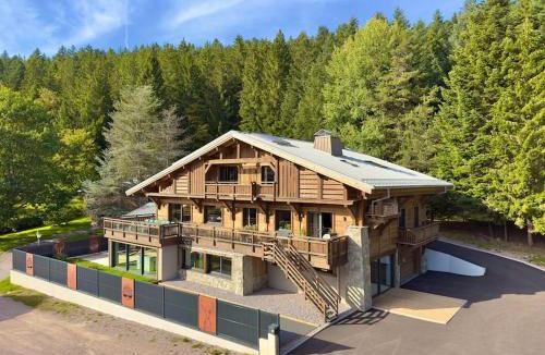 Xonrupt-Longemer Ski Chalet | Gite Le Grand Cerf Piscine et Spa