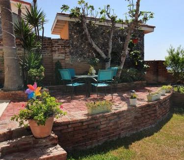 Playas de Rosarito Bed & Breakfast | Hacienda Rancho Santini