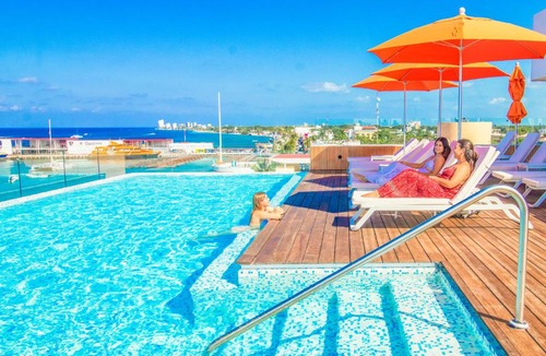 Colonia Centro Hotel | Hotel Casa Bahía Cozumel - Adults Only