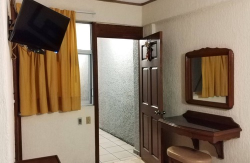 Hornos Hotel | Hotel Valadié