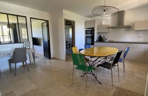 Beaucaire House | In Beauty Beaucaire: Cottage with Private Pool, Garden, and Balneotherapy