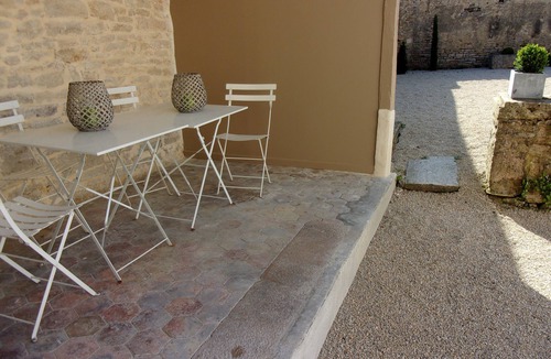 Beaune House | LE CLOS hide and quiet house with garden -