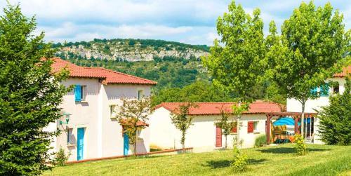 Cajarc Resort | Le Domaine des Cazelles by Ateya Vacances