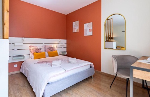 Faubourg-Raines Apartment | Le Nid - hébergement cosy