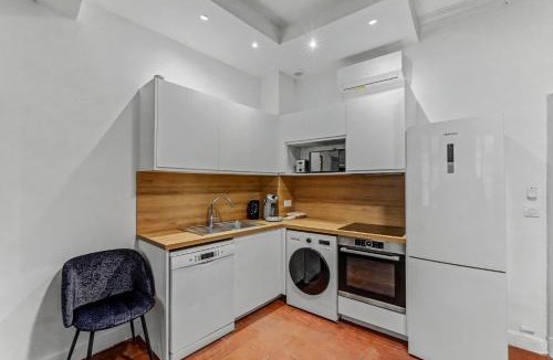 Capitole Apartment | Le Pastel - Daurade, Capitole à 200m, Clim Aircon, WiFi, Netflix - rénové en 2026 - renovated in 2026