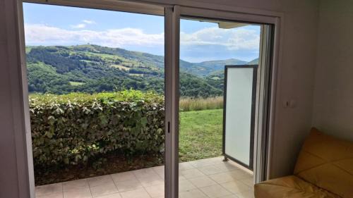 Trebas Apartment | Les Abeilles