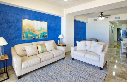 Ferrocarrilera Apartment | Luxury Beachfront Studio with Balcony and Ocean Views