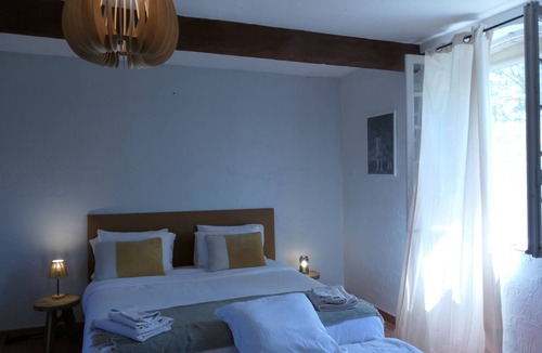 Bellegarde House | Mas Baudran, a bird paradise on the outskirts of Arles.