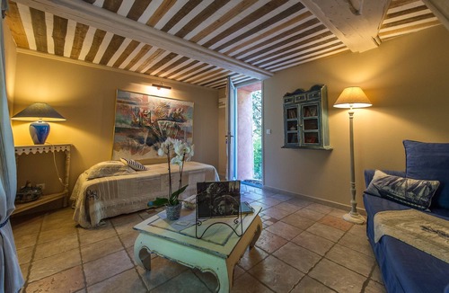 Puyvert Bed & Breakfast | Mas de Foncaudette