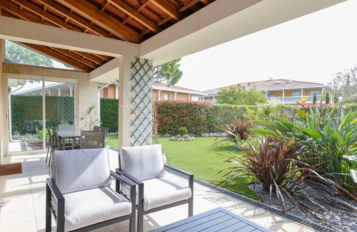 La Croix des Gardes Villa | NEW ! VILLA with Parking, Collective Pools, Garden and AC - BENAKEY