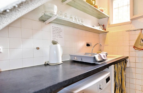 Arles House | Nice home in Arles with WiFi