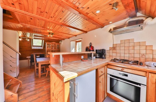Sondernach Apartment | Panoramic 4-6 pers 2ch wifi mountain view gîte