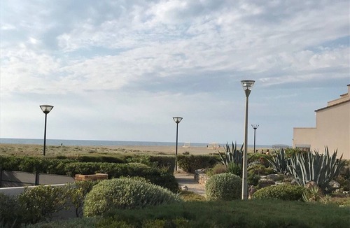 Port Leucate Apartment | Seaside 2-Room Apartment for 4 Guests with Private Parking, Terrace, and Easy Beach Access