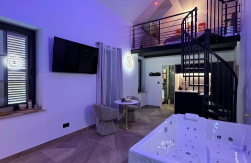 Montchapet Apartment | Spa Signature