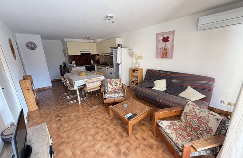 Argeles Plage Apartment | Spacious 2-BR Apartment, Pool View, 300m from Beach, A/C, Parking, Balcony, Elevator Access