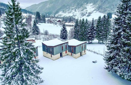 Lelex Apartment | Stay with Pool in Lelex