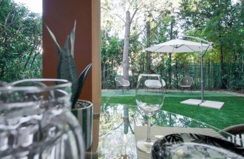 Est Apartment | T2 Cosy Beauregard with Private Garden & Free Parking - Secure Residence