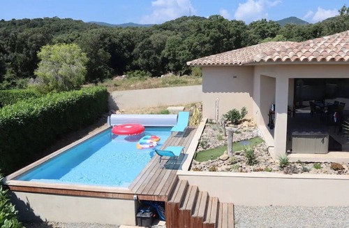 Ventiseri Villa | Villa '2 Chambres - Piscine Et Spa' with Private Pool, Wi-Fi and Air Conditioning