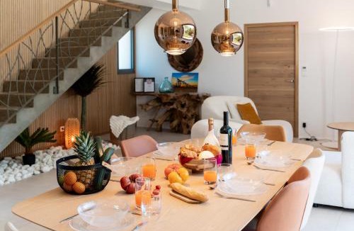 Le Grau-dʼAgde Villa | Villa Amphitrite Share beach & happiness