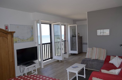 Cabourg Apartment | Waterfront, 3 rooms, triple exceptional exhibition
