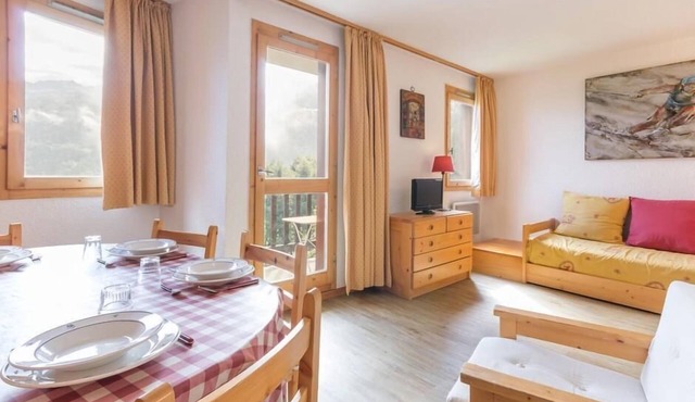 150m from resort center, 1st floor, balcony, tv, 33m², Montchavin La Plagne