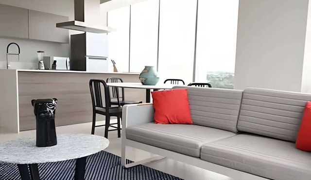 2BR apt | Pool, gym & balcony near Colomos
